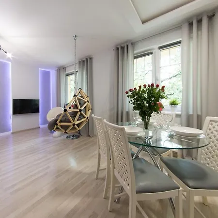 Apartmán Hotelove Z Sauna *