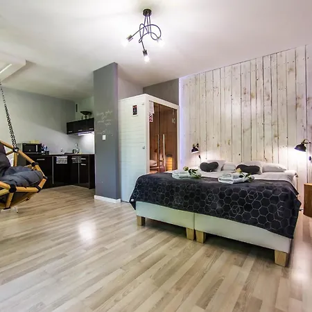 Апартаменты Apartamenty Hotelove Z Sauna Карпач