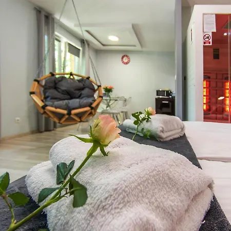 Apartamenty Hotelove Z Sauna Карпач